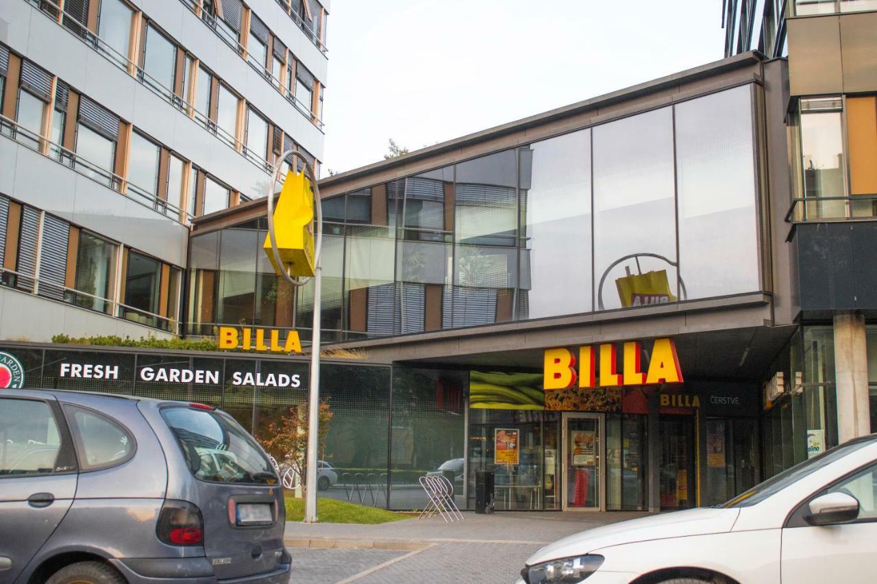 Cosy Studio 10 min Center Bratislava Exterior foto